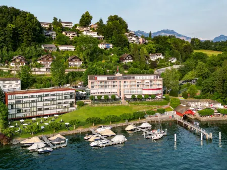 HERMITAGE Lake Lucerne - Beach Club & Lifestyle Hotel