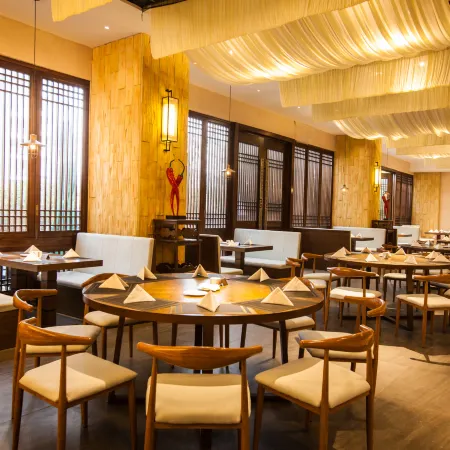 Xingyi Bast Dreamland Hotel