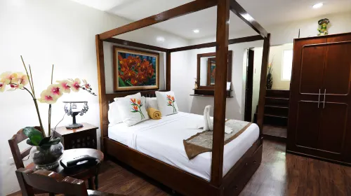Luljetta's Garden Suites Hotels in Antipolo