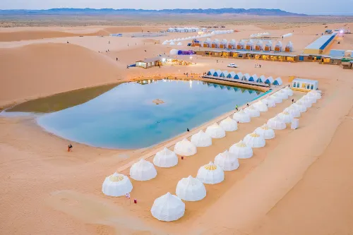Stay overnight at the Desert Lakeside Camping Hotel