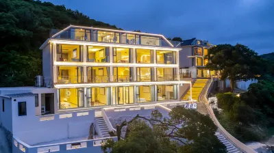 MaxHotel