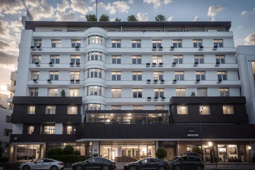 Outai Cinema Hotel (Yinfan Branch, Tangxia Square West Road)