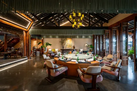 Zhujiajiao Jingting Inn Отели рядом с достопримечательностью «Shanghai Grand View Garden»