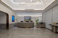 Lianyungang East Railway Station Lanou Hotel