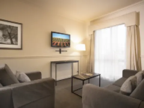 Majestic Tynte Street Apartments Hotels in North Adelaide