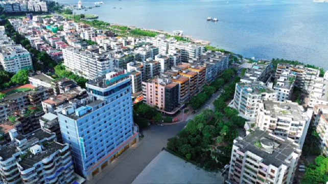 City Comfort Inn hotel (Zhanjiang Haibin Park Guanhai Gallery)