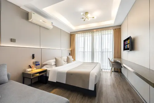 Cixi Yuanjing Hotel (Hangzhou Bay Century Jinyuan Shopping Center Branch)