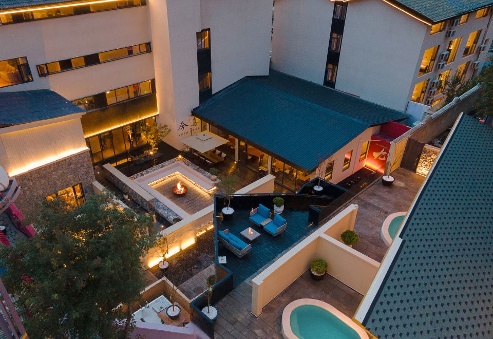 hotel overview picture