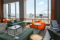 Phnom Penh Infinity Pool Down to $25/N - M Residence - bar