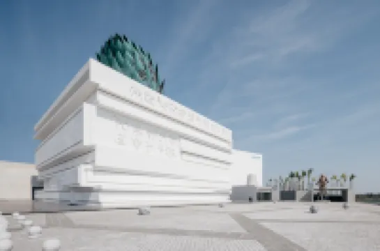 Ithaka Silver Beach x Changxiangsi Seaview Family Hotel