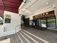 怡然亭俱樂部檳城 關仔角附近的飯店