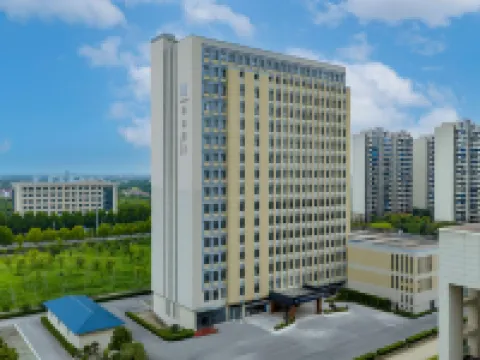 Lavande Hotel (Xuancheng Langxi County Government Guogou Plaza) Hotels in Langxi