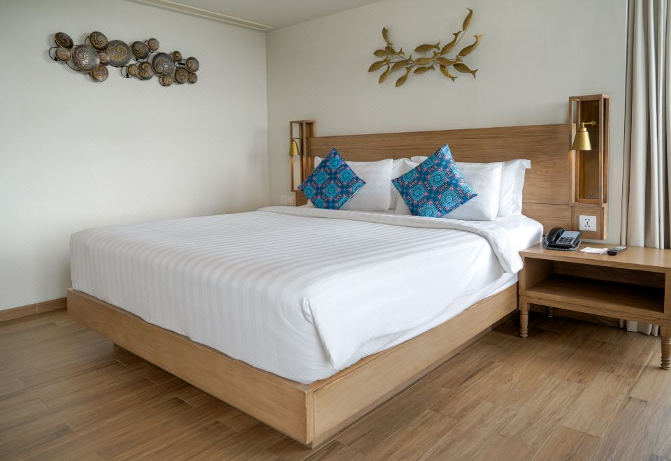 5. 이스틴 아시타 ..