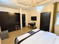 JUN YUE Ikeja Lagos hotel โรงแรมในอิเคจา