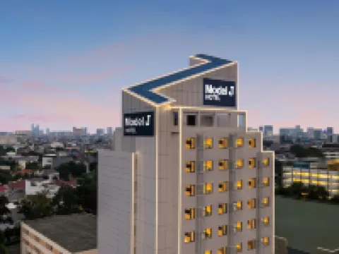 Model J Hotel Jakarta Central Park Hotels near Jakarta Aquarium & Safari