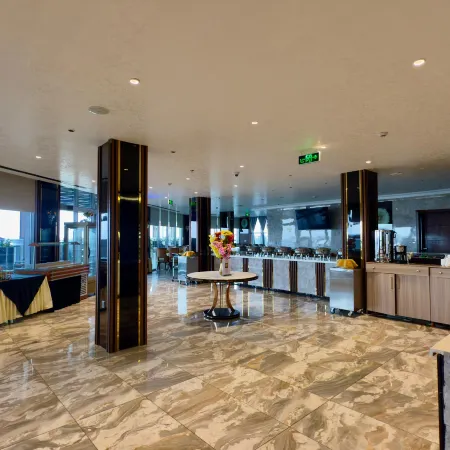 STwin Hotel