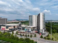 Foshan Pinman Apartment (Shunde Area Yinzhuan Plaza) Hotéis em Changlu Farm/Sanzhou Market