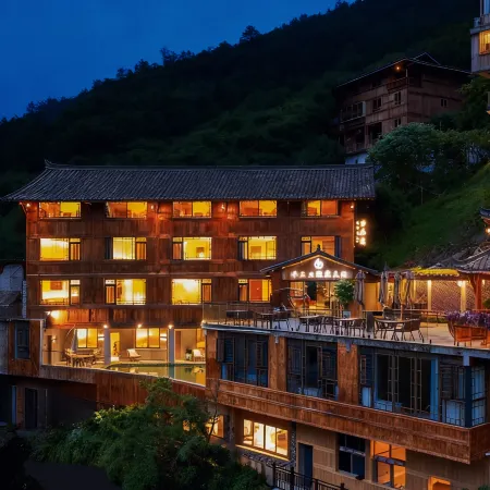 QianshanYueSceQianshan Yue Scenic Beauty Inn (Xijiang Qianhu Miao Village Store)