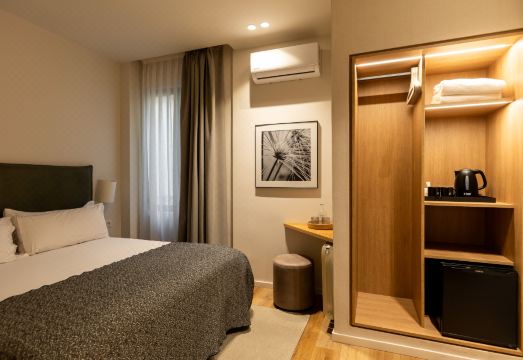 콜렉티아 스테이즈 그란 비아