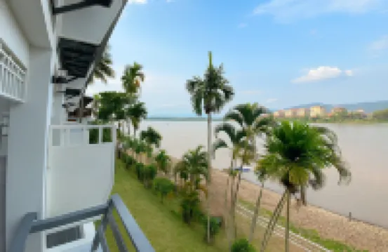River Breeze Chiangsean