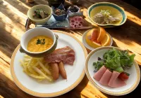 Kinuura Grand Hotel Hotel di Handa