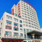 Pearl Spring Hotel - parking