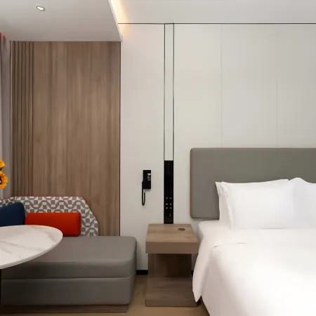 Holiday Inn Express LANZHOU ZHENGNING ROAD by IHG