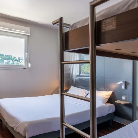 B&B Hotel Saint-Etienne Monthieu