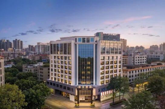 惠州水東街濱江東路亞朵酒店