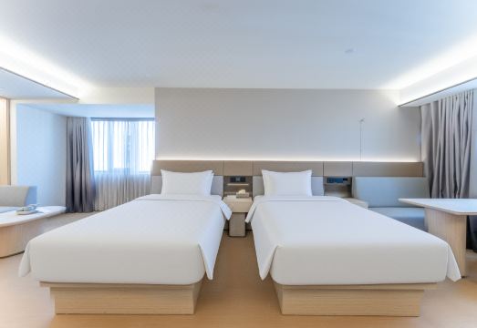 JI Hotel