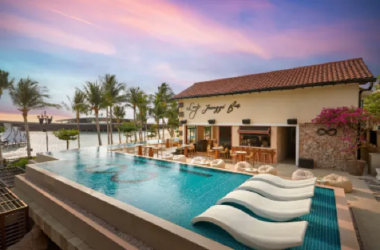 Sakurakyo Hotel & Spa Phu Quoc Отели рядом с достопримечательностью «Сан- Бич»