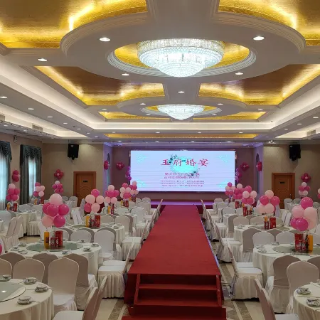 Vienna Hotel Beiliu Passenger Transport Center Wanda Plaza Branch