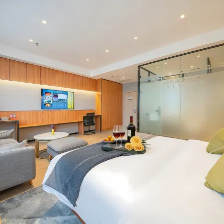 GreenTree Inn (RT mart, Yulin Convention and Exhibition Center)