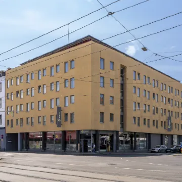 PLAZA INN Graz City Hotels near Murinsel