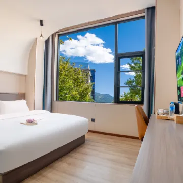 Kunming Xiangrun AirAsia Hotel (Kunming International Changshui Airport Branch)