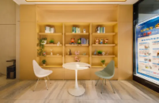 Huanman Hotel (Nanjing Confucius Temple Qinhuai River)