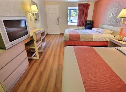 Motel 6 Tacoma, WA - Fife