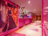 Love Space Theme Hotel