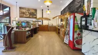 Grand Whiz Hotel Bromo - breakfast