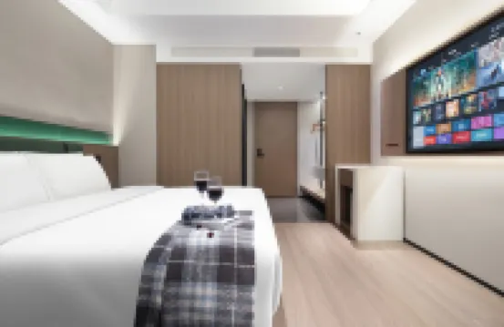 STRAIT PLUM INTERNATIONALC HOTEL