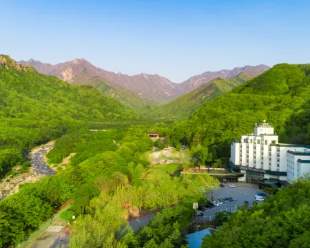 KensingtonHotel Seorak Hotels in Sokcho-si