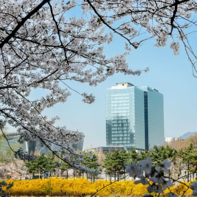DoubleTree by Hilton Seoul Pangyo Hotels near Gallery Yul
