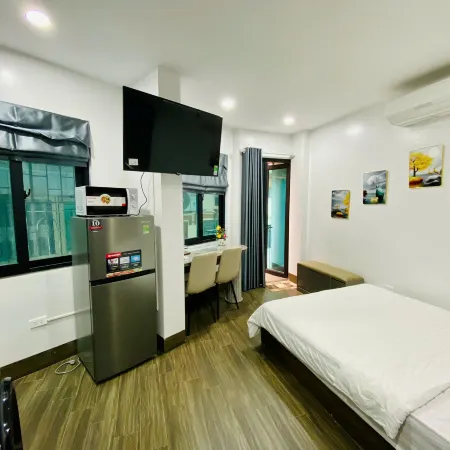 TH homestay 12 Dao Tan Отели рядом с достопримечательностью «Кау Гиай»