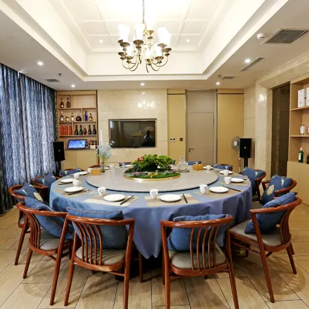 Hunchun YiHao Hotel
