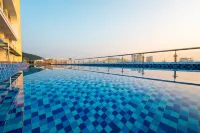 The Golden Crest Hotel Quy Nhon - parking