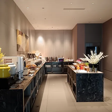 Homeinn Hotel (Jilin Railway Station West Exit Fortune Plaza)