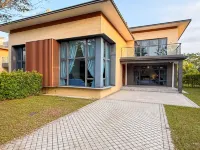 Forest City Nature Villa by RR JBcity - 4-Star