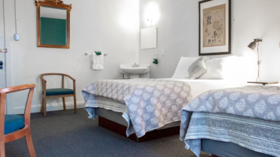 11th Avenue Hostel