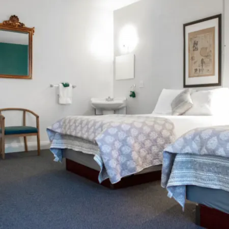 11th Avenue Hostel