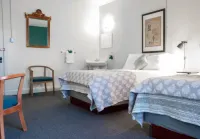 11th Avenue Hostel - 3-Star